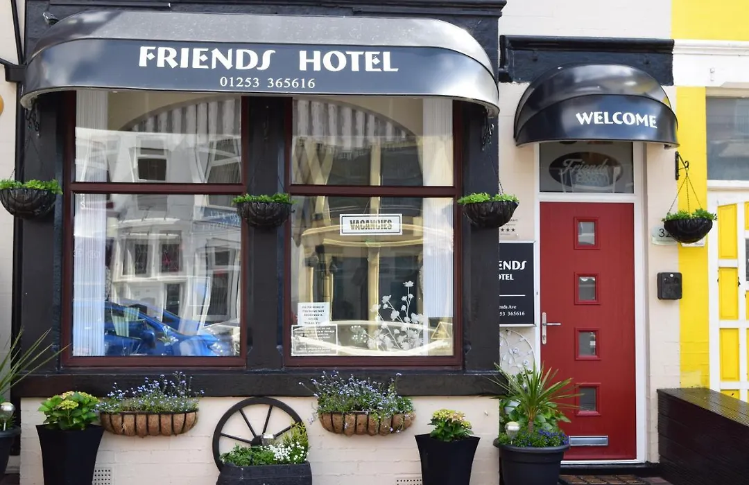 Friends Hotel-1
